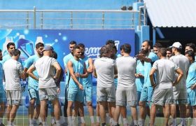 ساپینتو تمرین استقلال را تعطیل کرد