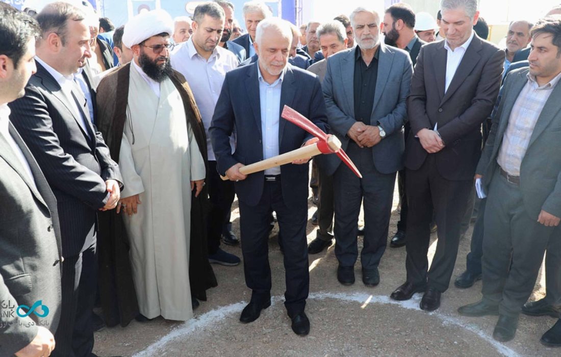 آغاز ساخت نیروگاه خورشیدی ۱۰ مگاواتی از سوی بانک دی