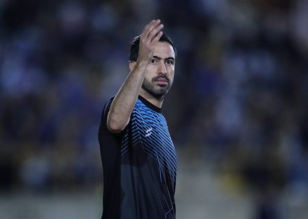 حیدری: اگر قرار به رفتن ساپینتو باشد باید سرمربی خیلی از تیم‌ها تغییر کند/ زمین ورزشگاه تختی برای فوتبال نیست!