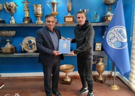 حضور تیم تنیس بانوان استقلال در جام حذفی تنیس ایران