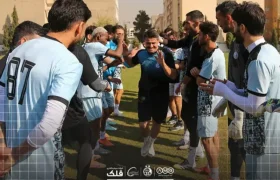 کیک‌مالی صورت وریا در تمرین استقلال