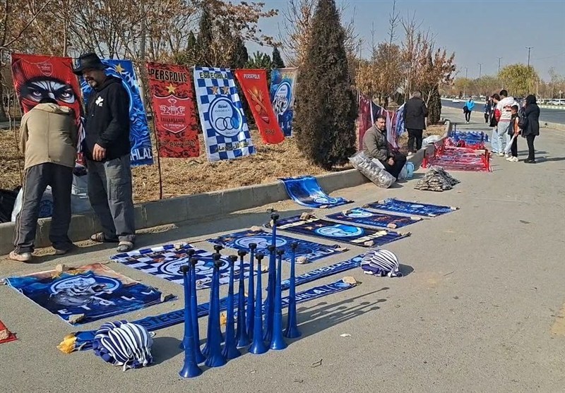 حاشیه دربی ۱۰۶| سنگپرانی هواداران و فروش بلیت ۱۰ میلیون تومانی