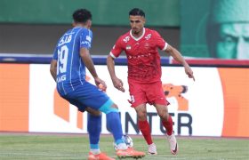 تساوی پرسپولیس و استقلال در دیداری سرد و بی‌روح/ دربی سرکاری!