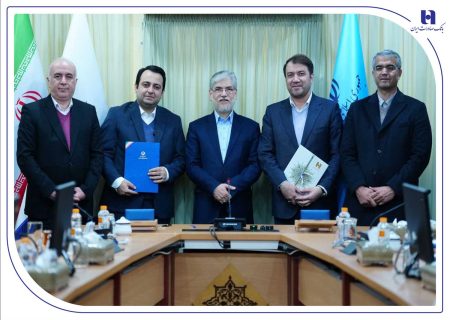 تفاهم‌نامه توسعه همکاری وزارت علوم، تحقیقات و فناوری و بانک صادرات ایران امضا شد / سیمایی صراف: امروز علم و فناوری یک ابزار ضروری برای امنیت کشور است / سیفی: یکی از افتخارات بانک صادرات ایران، خدمت به دانشگاه و عرصه علم است