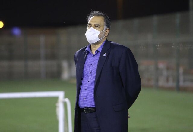 حمله سنگین هواداران به مدیریا باشگاه استقلال