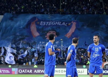 ستاره هلندی حضورش در تیم استقلال را تایید کرد