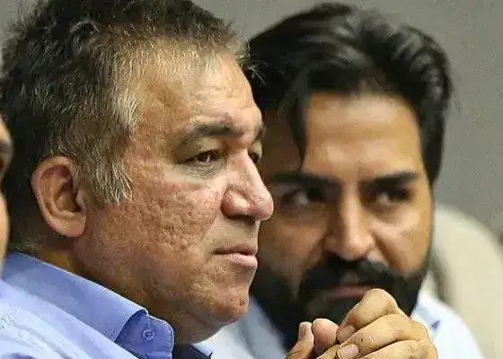 کنایه تاجرنیا به پرسپولیس: با یک برد جوگیر شده‌اند